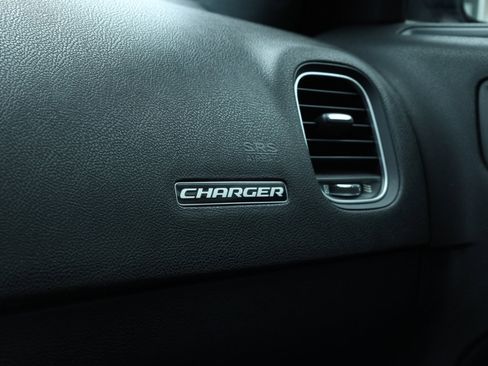 Used 2019 Dodge Charger Police image 11