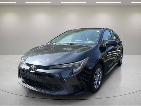 Used 2021 Toyota Corolla LE w/ Carpet Mat Package (TMS) FWD image 1