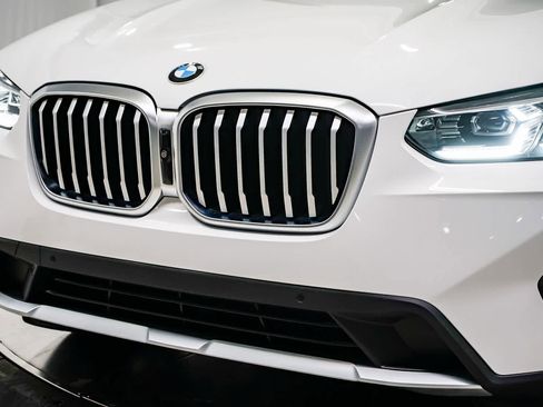 Used 2024 BMW X3 sDrive30i w/ Convenience Package image 8