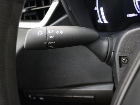 Used 2026 Toyota Corolla LE FWD image 23