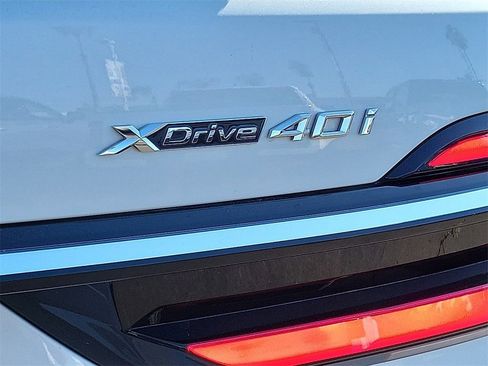 Used 2024 BMW X7 xDrive40i image 24