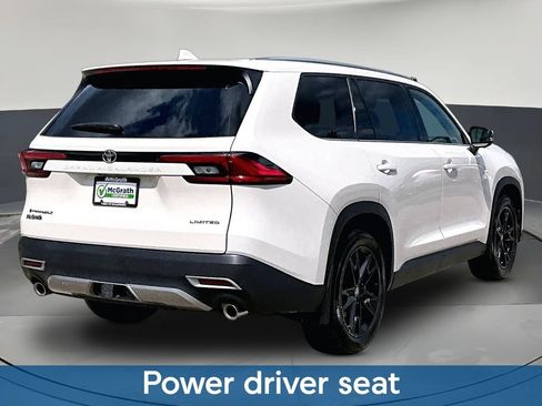 Used 2024 Toyota Grand Highlander AWD Hybrid image 8