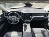 Certified 2025 Volvo XC60 B5 Core image 5