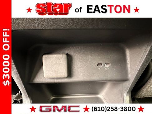 New 2026 GMC Sierra EV Elevation image 19