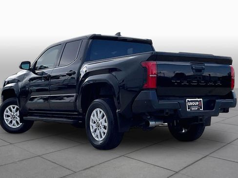 Used 2024 Toyota Tacoma SR RWD image 11