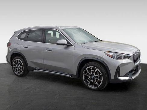 Certified 2025 BMW X1 xDrive28i w/ Premium Package image 12