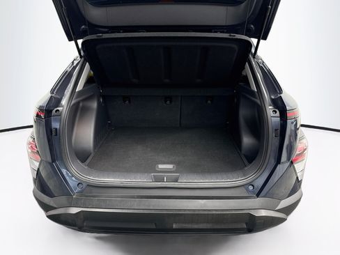 Used 2025 Hyundai Kona SEL FWD image 27