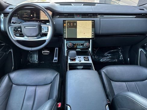 Certified 2023 Land Rover Range Rover SE AWD/4WD image 14