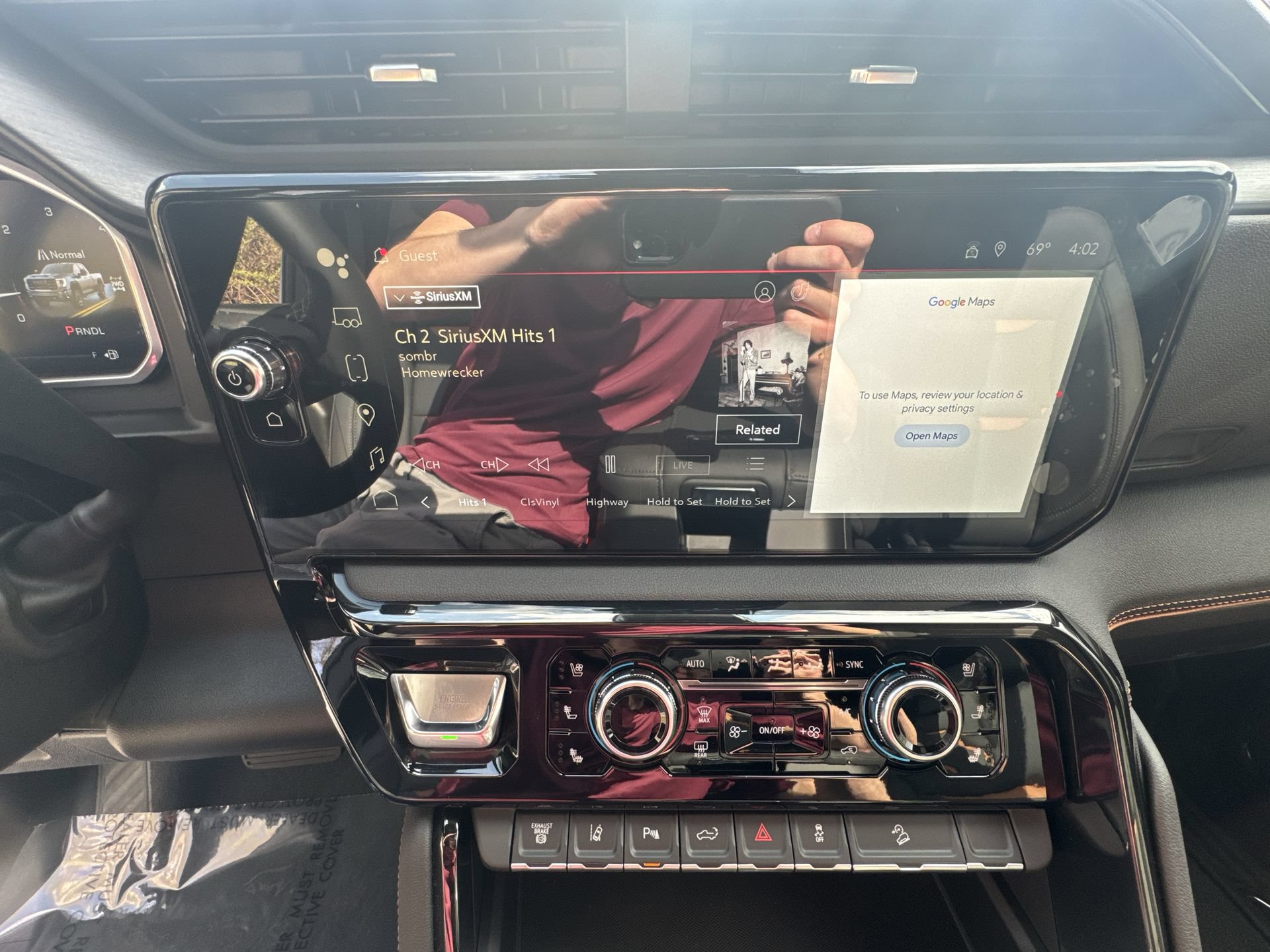 New 2026 GMC Sierra 2500 AT4 w/ AT4 Premium Plus Package AWD/4WD image 12