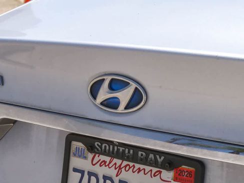 Used 2013 Hyundai Sonata Limited w/ Panoramic Sunroof Pkg FWD image 11