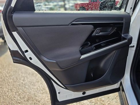 Certified 2024 Subaru Solterra Premium image 19