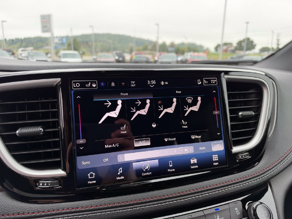 New 2027 Chrysler Pacifica Select FWD image 15