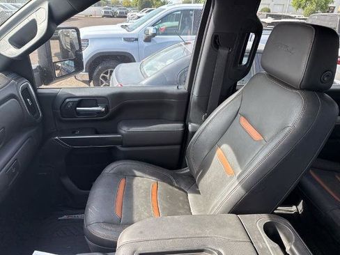 Used 2020 GMC Sierra 2500 AT4 w/ AT4 Premium Package AWD/4WD image 14