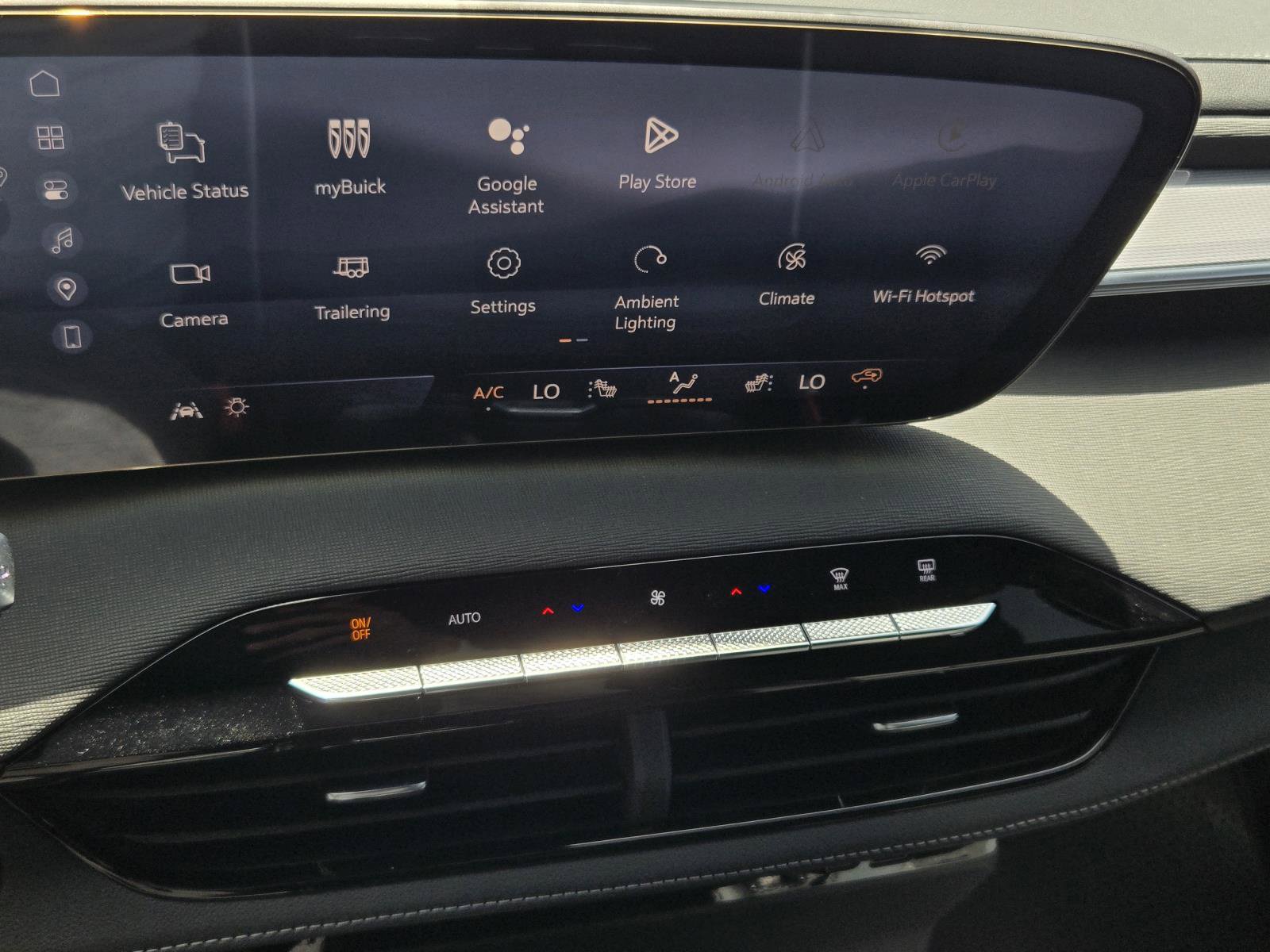 New 2026 Buick Enclave Sport Touring w/ Power Package FWD image 9