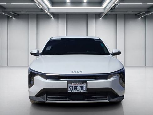 Certified 2025 Kia K4 EX FWD image 2