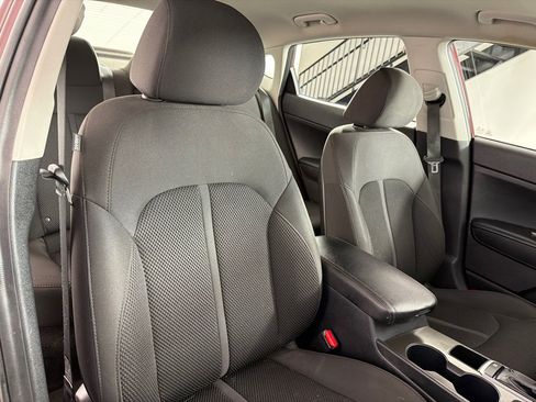Used 2019 Kia Optima LX FWD image 23