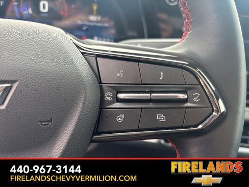 Used 2025 Chevrolet Equinox RS w/ Safety and Technology Package image 16