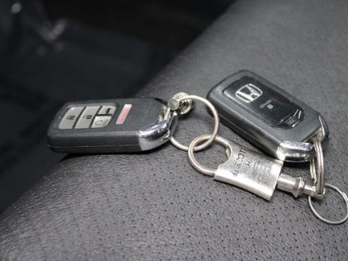 Used 2016 Honda Accord EX-L image 13