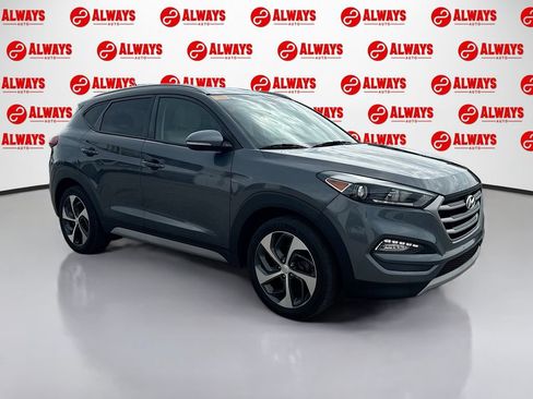 Used 2017 Hyundai Tucson Sport FWD image 3