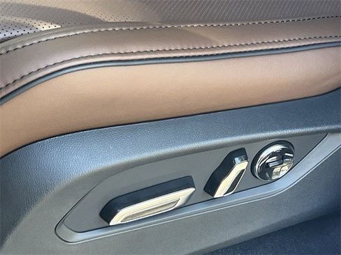 New 2026 Acura MDX SH-AWD Advance Package image 28