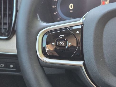 New 2025 Volvo XC90 T8 Plus w/ Protection Package Premier image 37