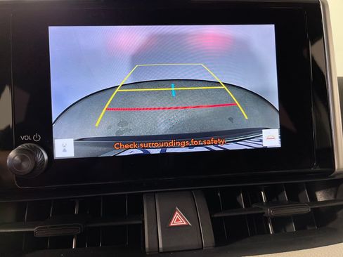 Certified 2024 Toyota RAV4 XLE FWD image 21