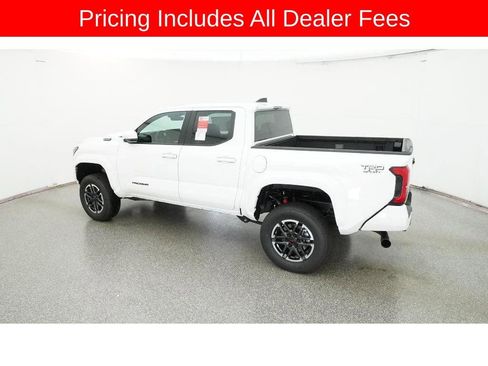 New 2025 Toyota Tacoma TRD Sport AWD/4WD image 4