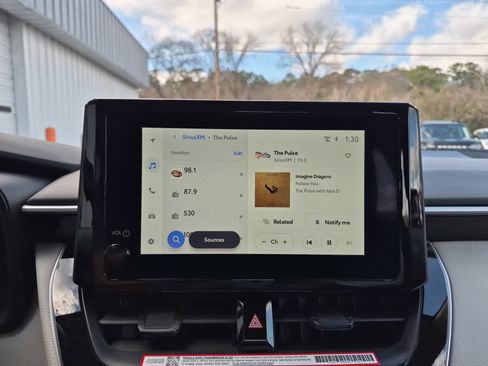 Used 2026 Toyota Corolla LE image 32