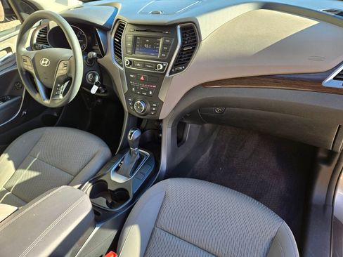 Used 2018 Hyundai Santa Fe Sport image 19
