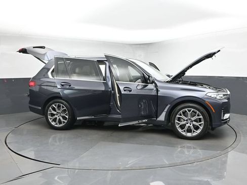 Used 2019 BMW X7 xDrive40i w/ Premium Package AWD/4WD image 49