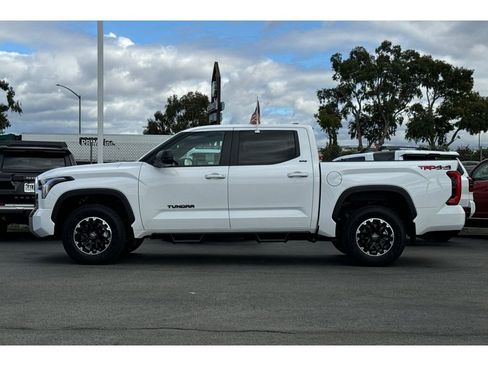 New 2026 Toyota Tundra SR5 AWD/4WD image 7