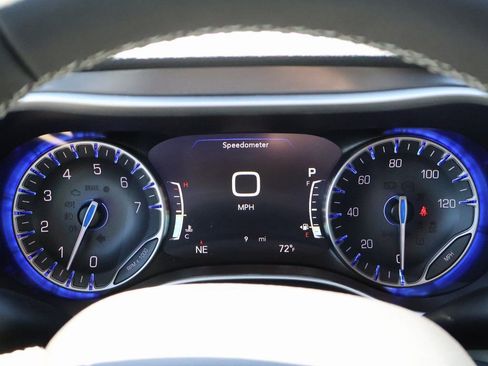 New 2026 Chrysler Pacifica Select FWD image 28