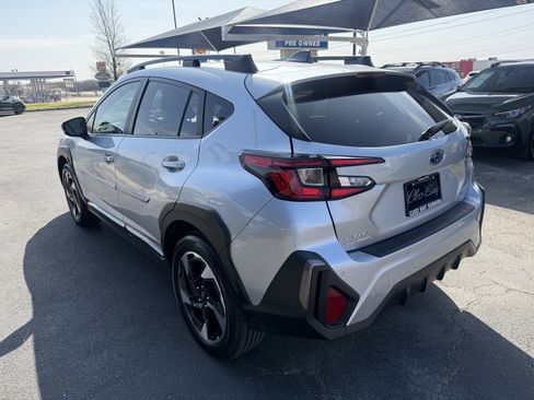 Used 2025 Subaru Crosstrek 2.5i Limited w/ Crosstrek Mirror Package image 4