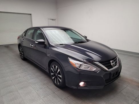 Used 2018 Nissan Altima 2.5 SL FWD image 13