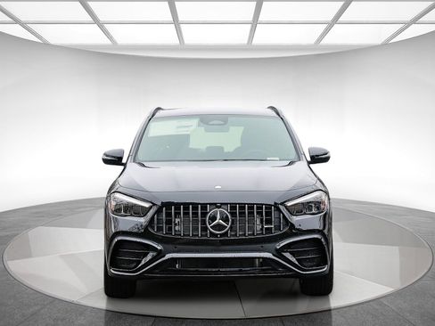 New 2026 Mercedes-Benz GLA 35 AMG 4MATIC image 6