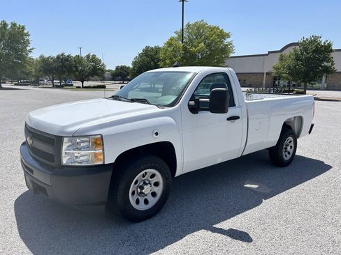 Used 2013 Chevrolet Silverado 1500 W/T RWD image 1