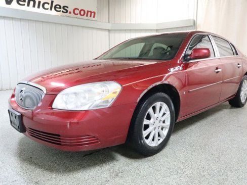 Used 2009 Buick Lucerne CX image 2
