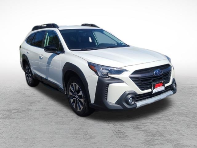 Used 2023 Subaru Outback Limited AWD/4WD image 3