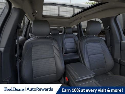 New 2026 Lincoln Nautilus Reserve AWD/4WD image 11