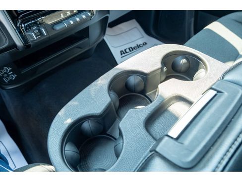 Used 2025 RAM 2500 Big Horn AWD/4WD image 25
