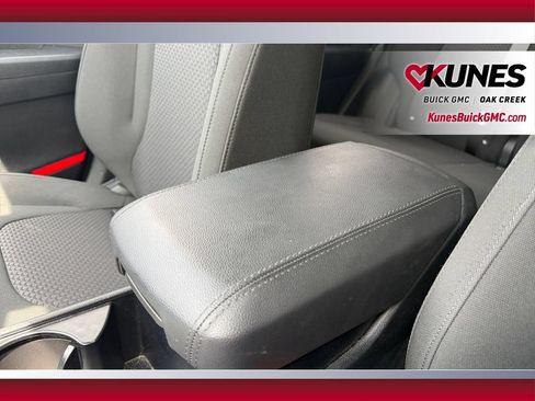 Used 2026 Kia Sportage LX FWD image 31