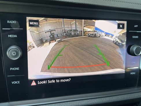 Used 2019 Volkswagen Jetta SEL FWD image 18