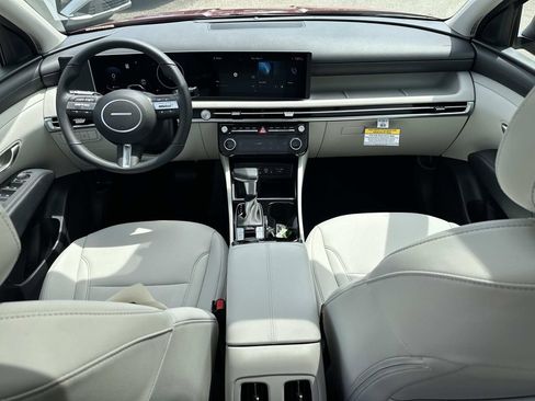New 2026 Hyundai Tucson SEL FWD image 16
