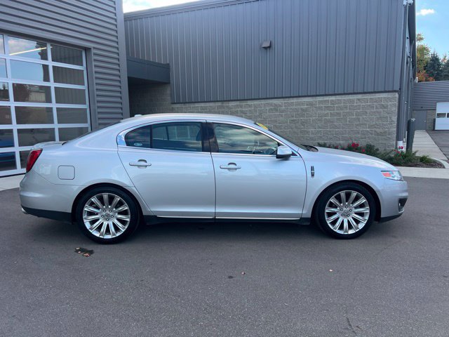 Used 2012 Lincoln MKS FWD image 4