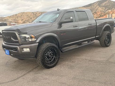 Used 2018 RAM 2500 Big Horn w/ Sport Appearance Group image 2