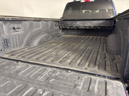 Used 2022 Ford F450 Platinum w/ FX4 Off-Road Package image 14