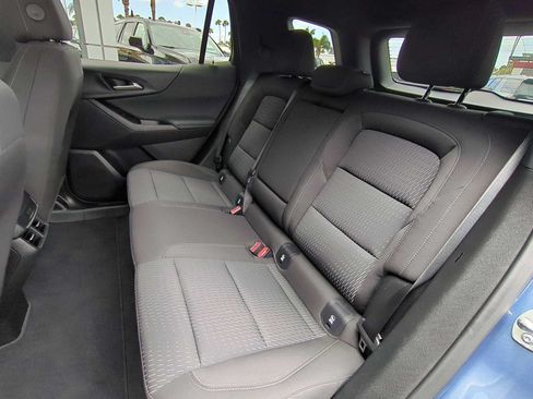 Used 2025 Chevrolet Equinox LT FWD image 24