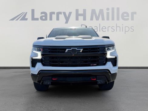 Used 2022 Chevrolet Silverado 1500 LT Trail Boss AWD/4WD image 9