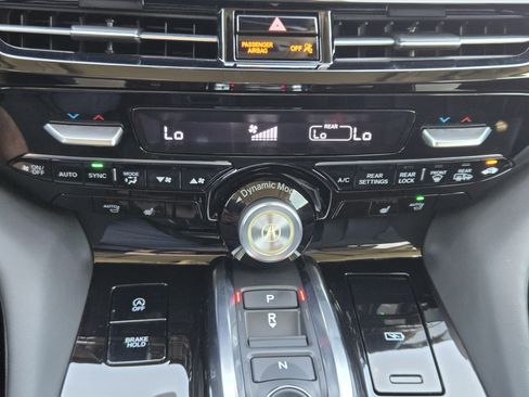 Used 2026 Acura MDX w/ Technology Package image 24