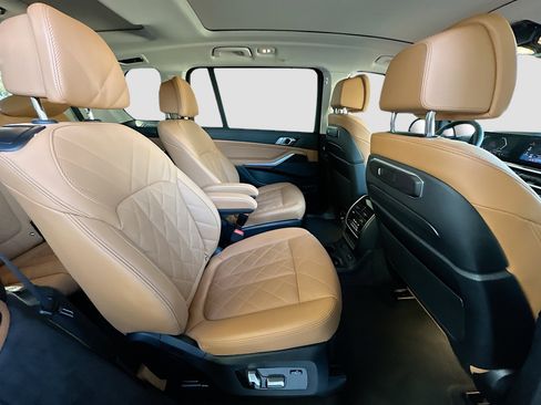 Certified 2024 BMW X7 xDrive40i image 29